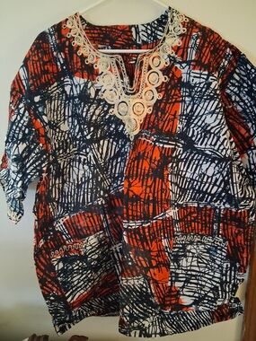 Women’s African Embroidered Tunic Top in Black, Red & White